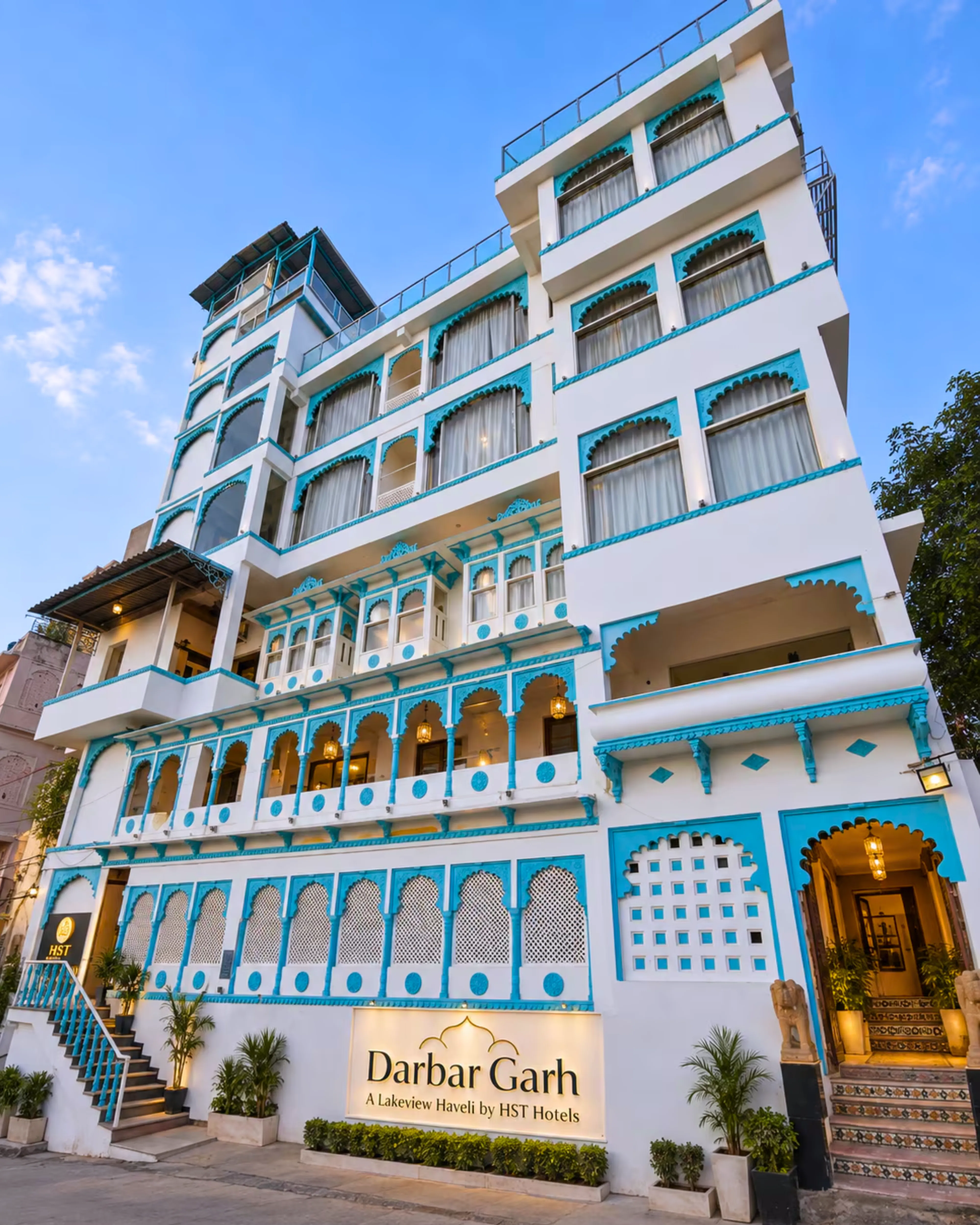 Udaipur, Rajasthan: Hotel Darbargarh hotel or villa